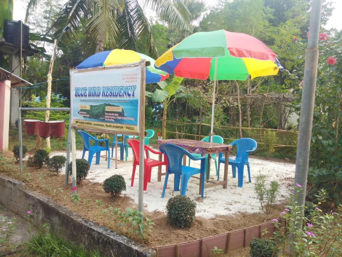 ホテル Blue Bird Residency Lakshmanpur エクステリア 写真